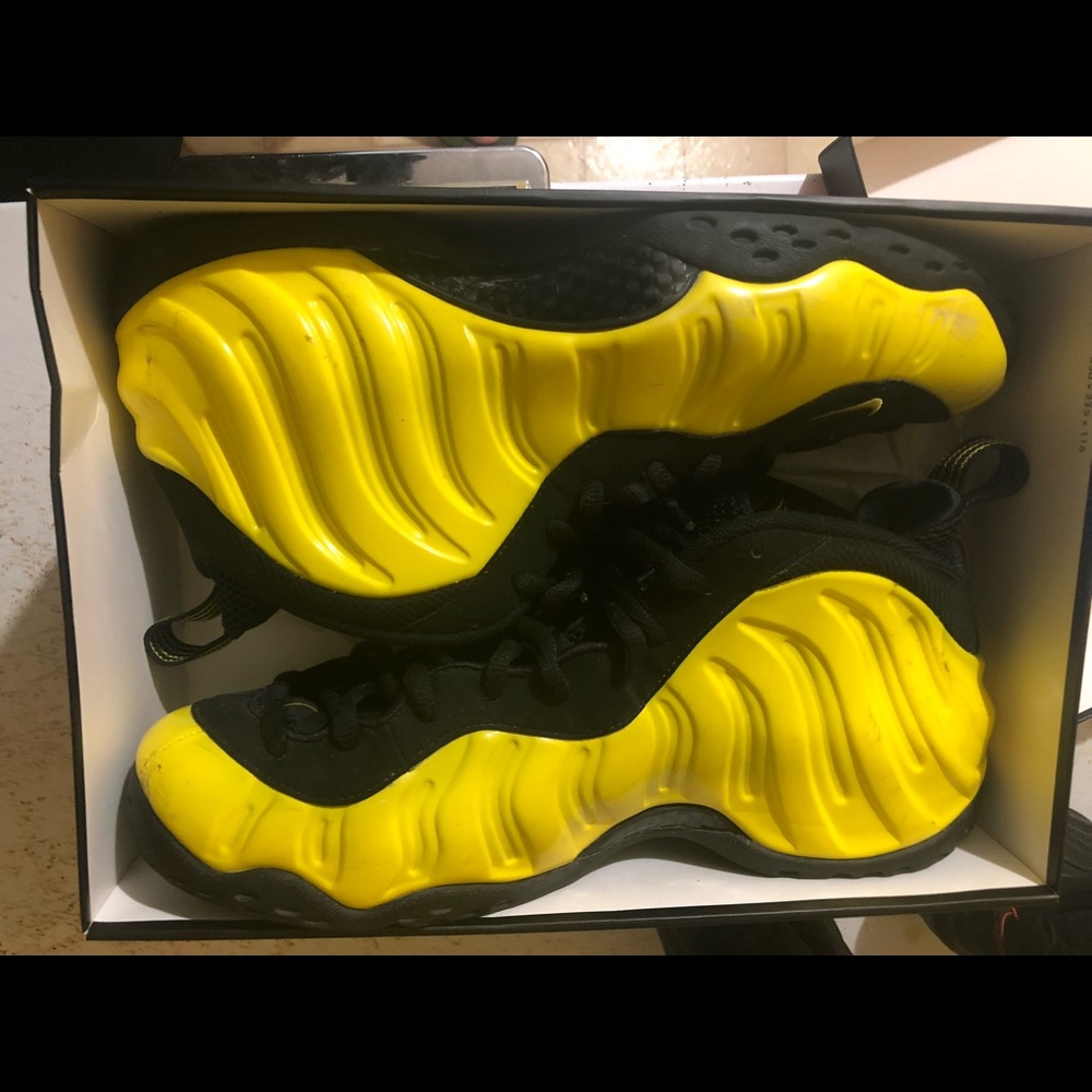 Nike foams